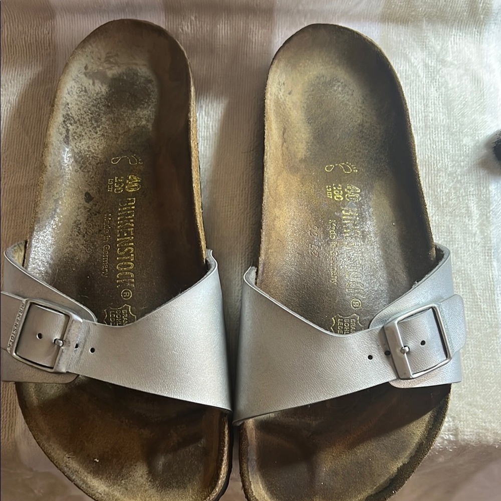 Birkenstock Metallic Silver Slides